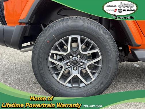 2025 Jeep Wrangler 4-Door Sahara 4x4