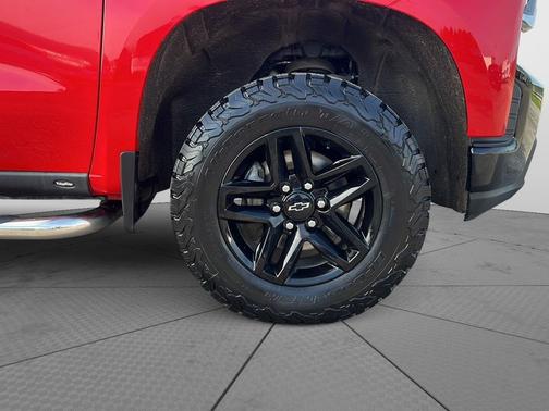 Red Hot 2021 Chevrolet Silverado 1500 LT Trail Boss