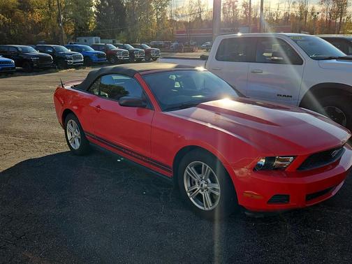 2011 Ford Mustang V6