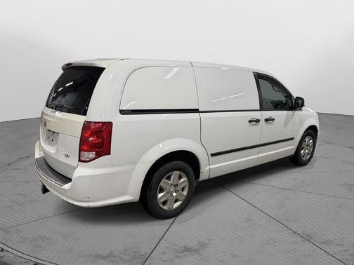 2013 RAM Cargo Tradesman