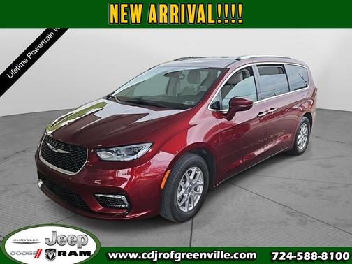 Velvet Red Pearlcoat 2021 Chrysler Pacifica Touring L