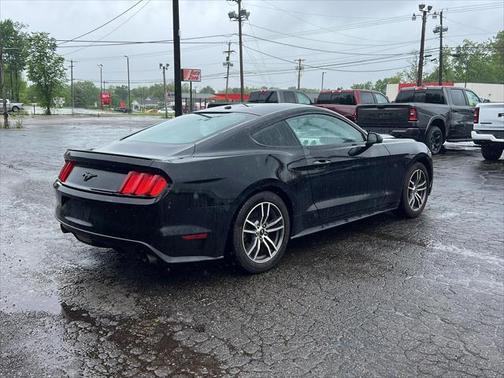 2016 Ford Mustang EcoBoost Premium