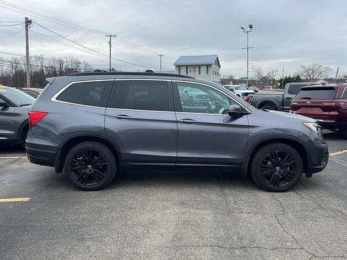 2022 Honda Pilot AWD Special Edition
