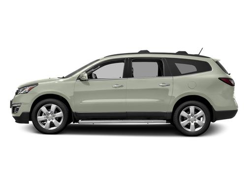 Iridescent Pearl Tricoat 2017 Chevrolet Traverse 1LT