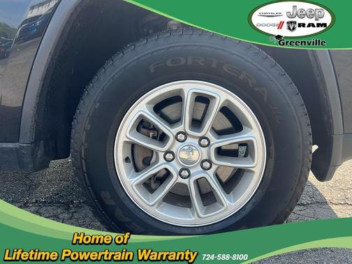 2020 Jeep Grand Cherokee Laredo