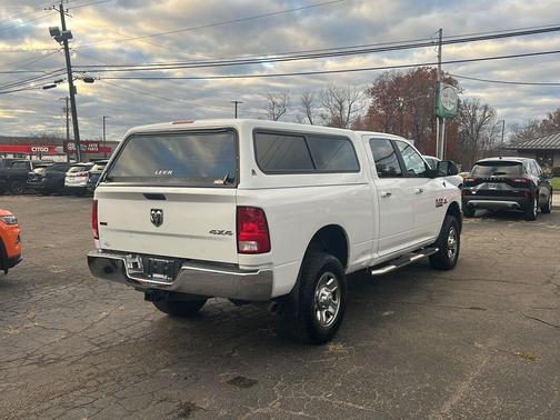 2018 RAM 2500 SLT Crew Cab 4x4 6'4' Box