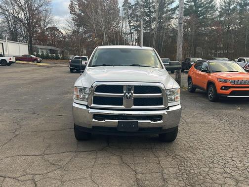 2018 RAM 2500 SLT Crew Cab 4x4 6'4' Box