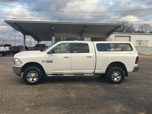 2018 RAM 2500 SLT Crew Cab 4x4 6'4' Box