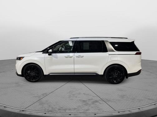 2024 Kia Carnival SX Prestige