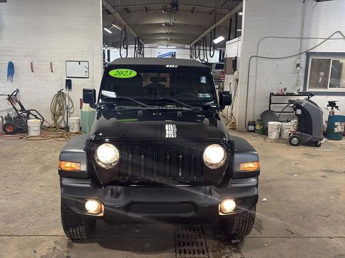 2023 Jeep Wrangler Sport S