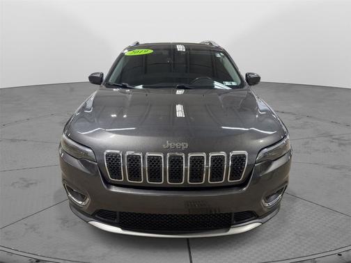 Granite Crystal Metallic Clearcoat 2019 Jeep Cherokee Limited