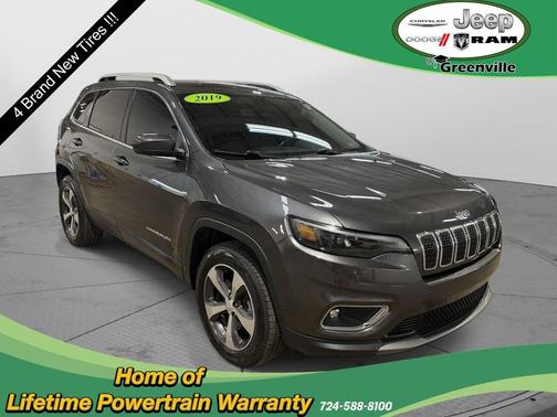 Granite Crystal Metallic Clearcoat 2019 Jeep Cherokee Limited
