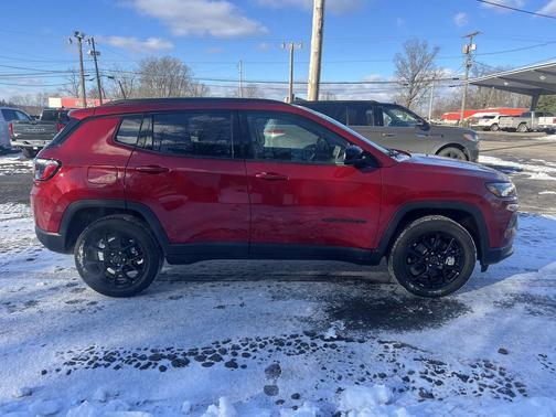 2026 Jeep Compass Latitude