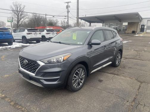 2019 Hyundai TUCSON SE