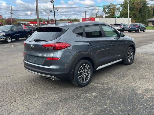 2019 Hyundai TUCSON SE