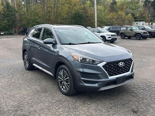 2019 Hyundai TUCSON SE