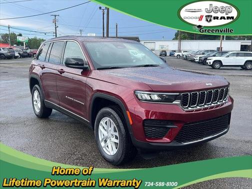 2025 Jeep Grand Cherokee Laredo