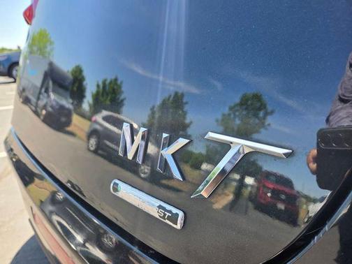 Tuxedo Black Metallic 2013 Lincoln MKT EcoBoost