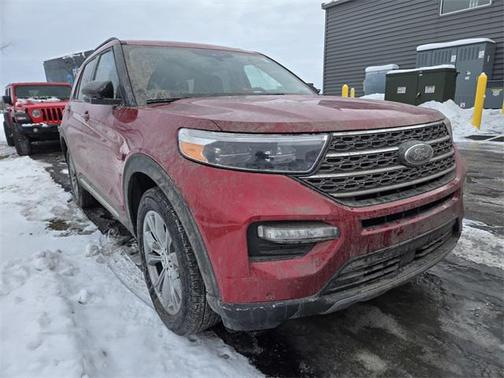 2023 Ford Explorer XLT