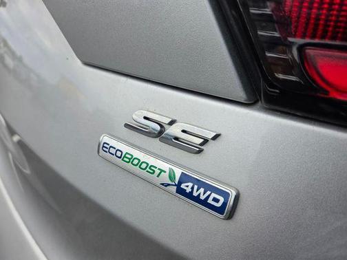 Ingot Silver 2017 Ford Escape SE