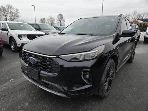 2023 Ford Escape ST-Line Elite