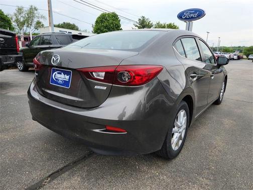 2016 Mazda Mazda3 i Sport