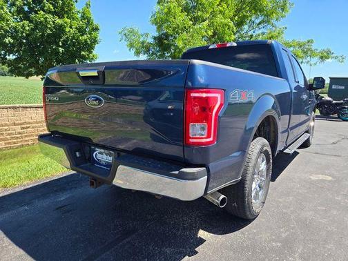 Blue 2017 Ford F-150 XLT