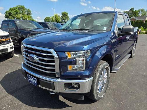 Blue 2017 Ford F-150 XLT
