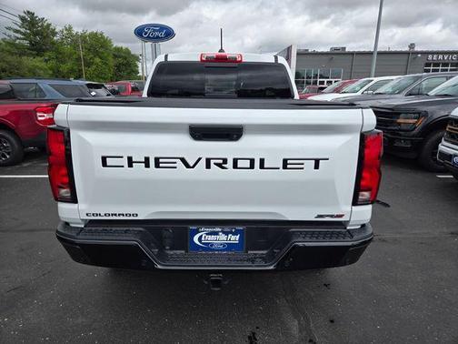 Summit White 2025 Chevrolet Colorado ZR2
