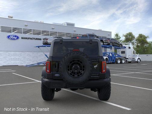 Shadow Black 2026 Ford Bronco Badlands