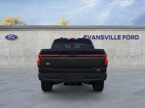 2025 Ford F-150 Lightning LARIAT