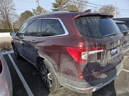 2021 Honda Pilot Touring 8-Passenger