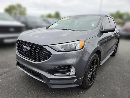 Gray Metallic 2023 Ford Edge ST Line