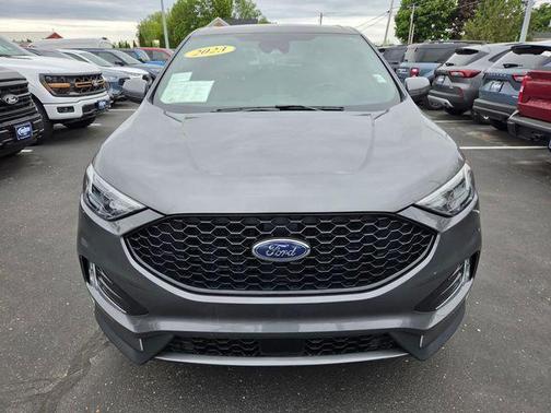 Gray Metallic 2023 Ford Edge ST Line