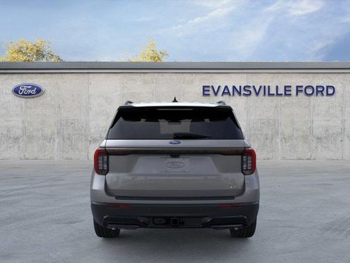 Carbonized Gray Metallic 2026 Ford Explorer ST-Line