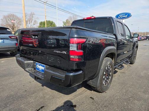 Super Black 2023 Nissan Frontier PRO-4X