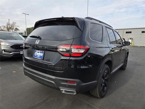 2025 Honda Pilot Black Edition