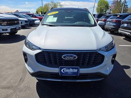 Space Silver Metallic 2025 Ford Escape PHEV SE