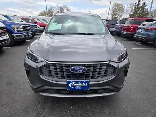 Carbonized Gray Metallic 2023 Ford Escape Active