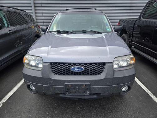 Silver Metallic Clearcoat 2007 Ford Escape Base