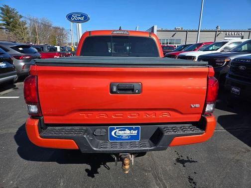 2018 Toyota Tacoma TRD Sport