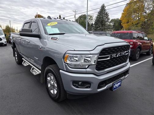 2022 RAM 2500 Big Horn Crew Cab 4x4 6'4' Box