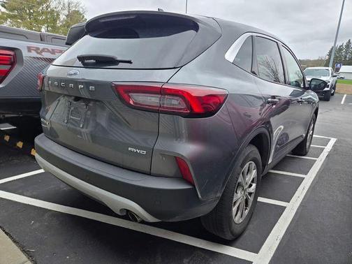 Carbonized Gray Metallic 2023 Ford Escape Active
