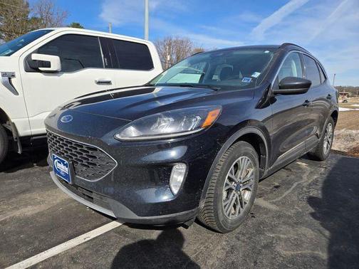 2021 Ford Escape SEL