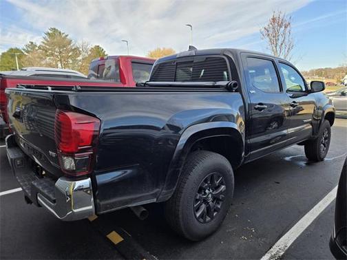 2022 Toyota Tacoma SR5