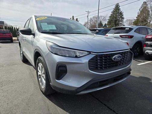 Iconic Silver Metallic 2023 Ford Escape Active