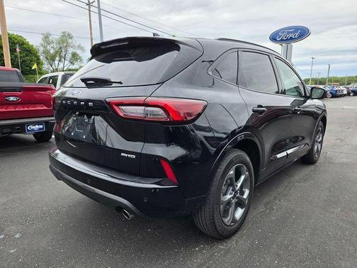 Agate Black Metallic 2024 Ford Escape ST-Line