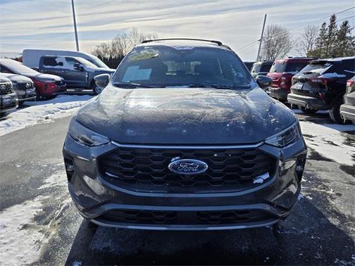2023 Ford Escape ST-Line Select