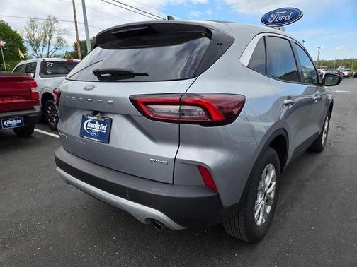 Iconic Silver Metallic 2023 Ford Escape Active