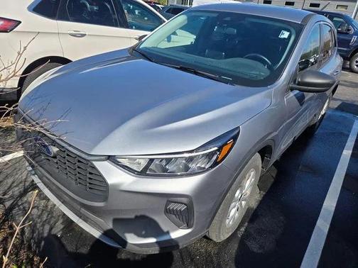 Iconic Silver Metallic 2023 Ford Escape Active